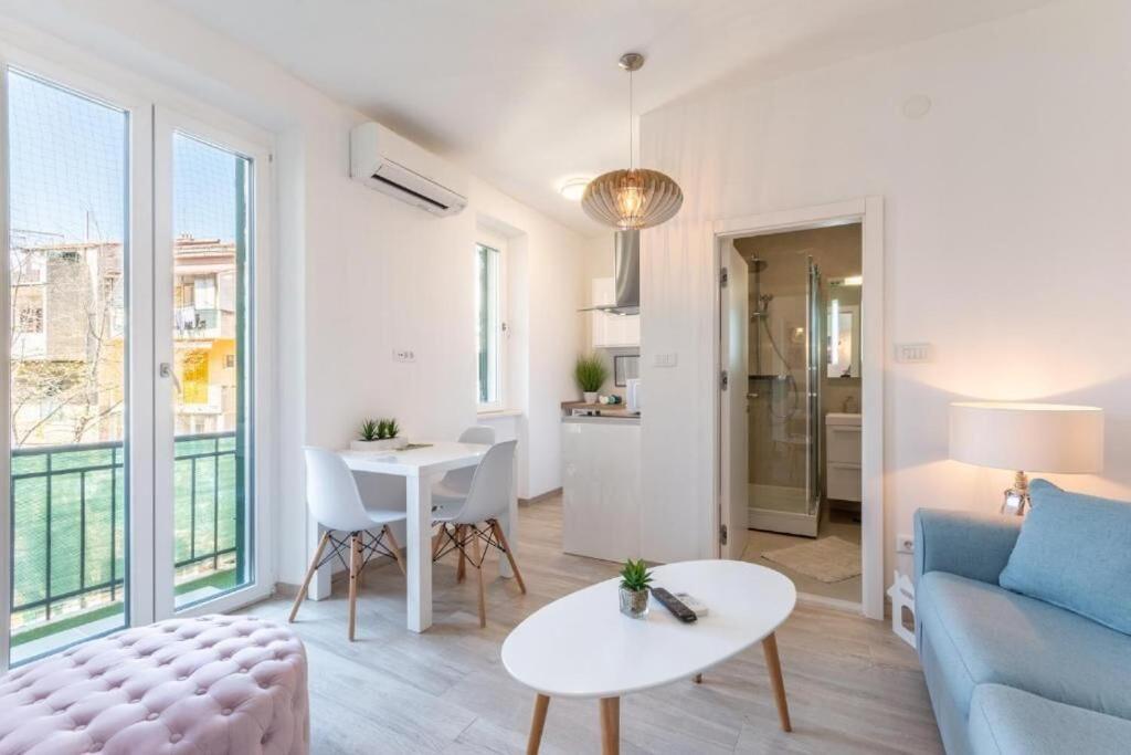 And Poesia Apartmán